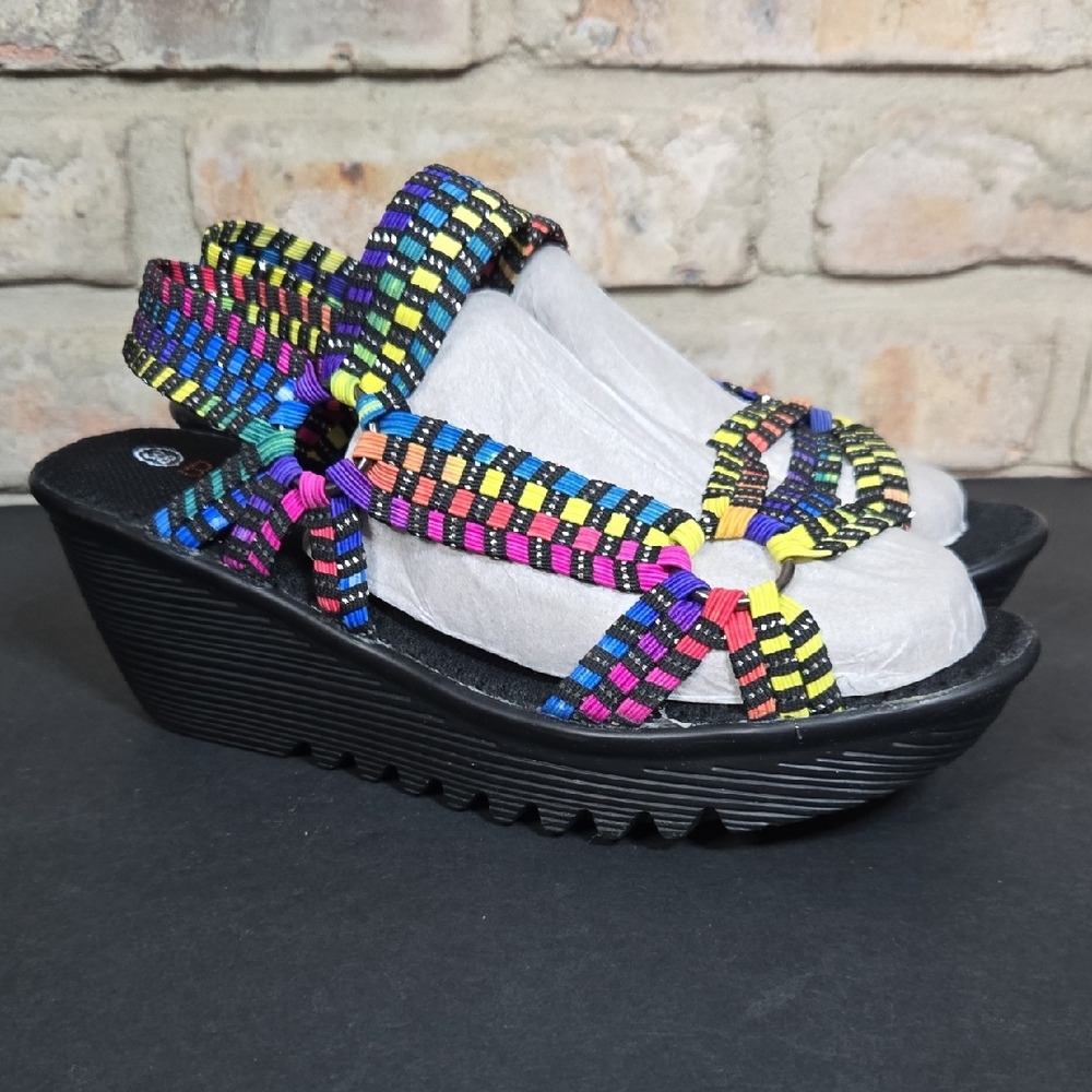 Bernie Mev Women's Size 38 Corky Multi-Color Woven Strap Wedge Style Sandals NEW